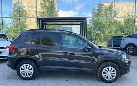 Volkswagen Tiguan I, 2011 год, 949 000 рублей, 10 фотография