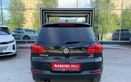 Volkswagen Tiguan I, 2011 год, 949 000 рублей, 6 фотография