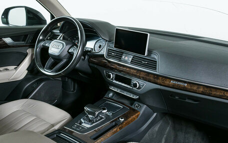 Audi Q5, 2017 год, 3 270 000 рублей, 11 фотография