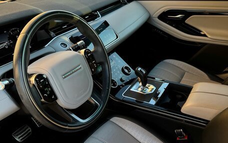 Land Rover Range Rover Evoque II, 2019 год, 5 600 000 рублей, 6 фотография