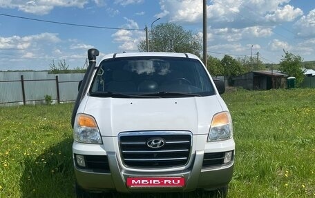 Hyundai Starex I рестайлинг, 2007 год, 1 580 000 рублей, 2 фотография