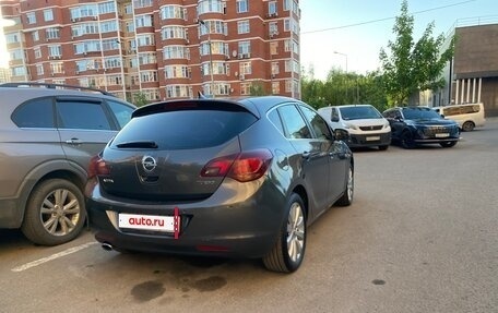 Opel Astra J, 2010 год, 780 000 рублей, 2 фотография