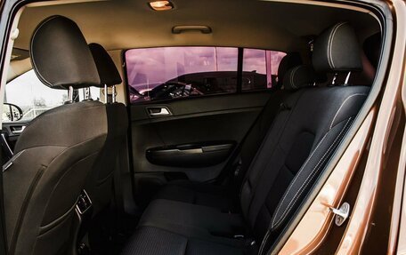 KIA Sportage IV рестайлинг, 2016 год, 2 100 000 рублей, 13 фотография