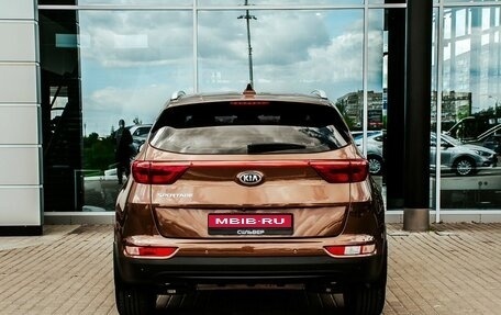 KIA Sportage IV рестайлинг, 2016 год, 2 100 000 рублей, 4 фотография