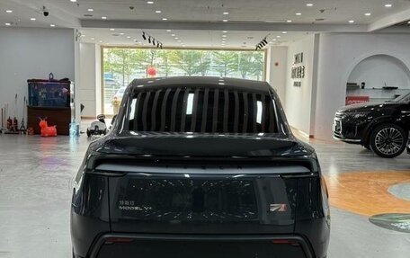 Tesla Model Y I, 2025 год, 5 800 000 рублей, 6 фотография