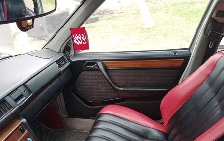 Mercedes-Benz W124, 1990 год, 270 000 рублей, 4 фотография