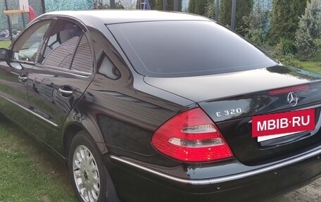 Mercedes-Benz E-Класс, 2004 год, 1 450 000 рублей, 8 фотография