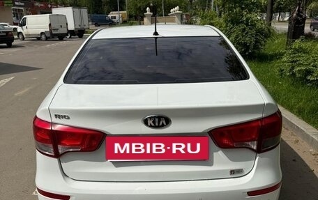 KIA Rio III рестайлинг, 2016 год, 1 400 000 рублей, 4 фотография