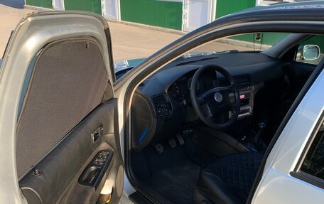 Volkswagen Golf IV, 2001 год, 365 000 рублей, 9 фотография