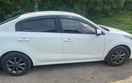 KIA Rio IV, 2020 год, 1 750 000 рублей, 1 фотография