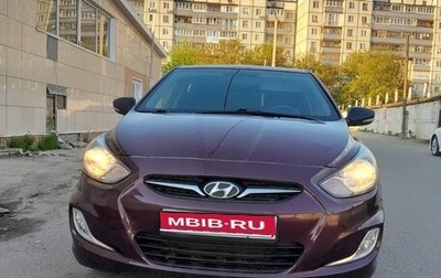 Hyundai Solaris II рестайлинг, 2012 год, 675 000 рублей, 1 фотография