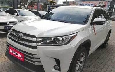 Toyota Highlander III, 2021 год, 2 806 000 рублей, 1 фотография