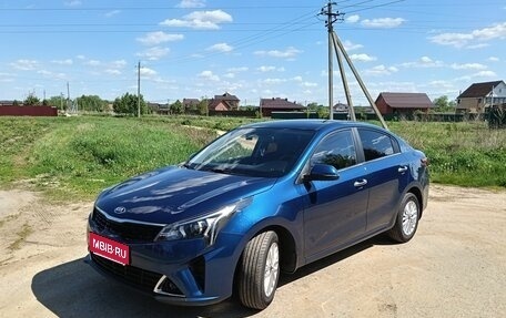 KIA Rio IV, 2021 год, 1 750 000 рублей, 1 фотография