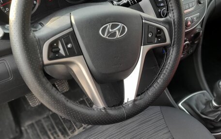 Hyundai Solaris II рестайлинг, 2016 год, 1 050 000 рублей, 6 фотография