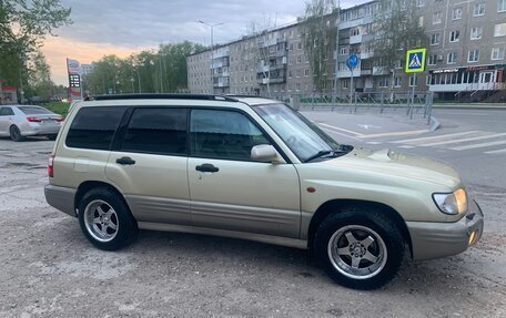 Subaru Forester, 2000 год, 650 000 рублей, 2 фотография
