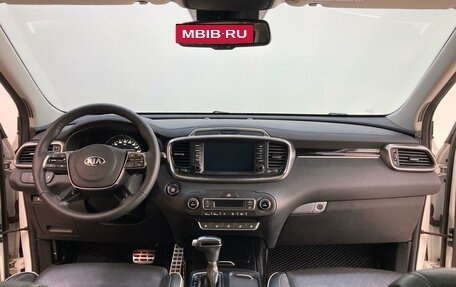 KIA Sorento III Prime рестайлинг, 2018 год, 3 250 000 рублей, 10 фотография