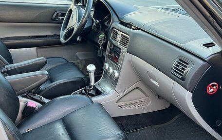 Subaru Forester, 2004 год, 950 000 рублей, 8 фотография