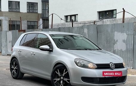 Volkswagen Golf VI, 2011 год, 889 000 рублей, 3 фотография