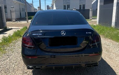 Mercedes-Benz E-Класс, 2018 год, 2 550 000 рублей, 7 фотография