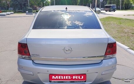 Opel Astra H, 2011 год, 662 000 рублей, 3 фотография