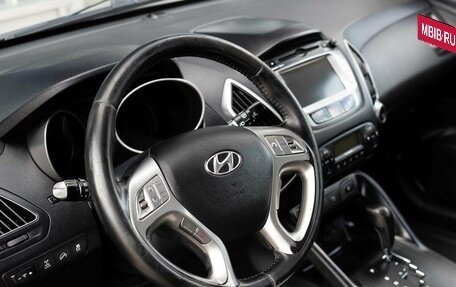 Hyundai ix35 I рестайлинг, 2011 год, 1 400 000 рублей, 10 фотография