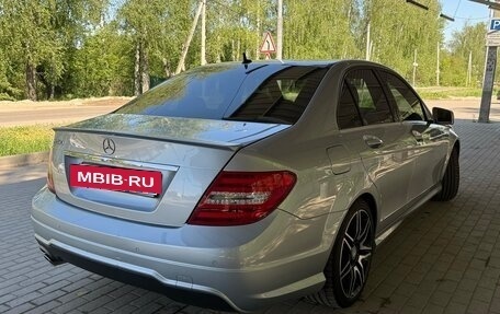 Mercedes-Benz C-Класс, 2013 год, 1 750 000 рублей, 4 фотография
