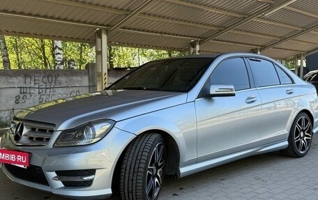 Mercedes-Benz C-Класс, 2013 год, 1 750 000 рублей, 2 фотография