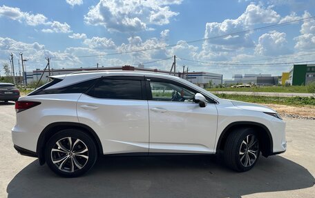 Lexus RX IV рестайлинг, 2020 год, 5 200 000 рублей, 4 фотография
