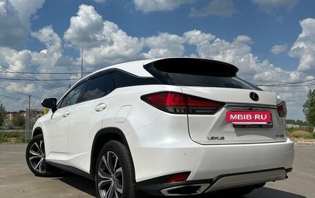 Lexus RX IV рестайлинг, 2020 год, 5 200 000 рублей, 5 фотография
