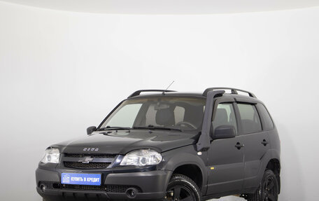 Chevrolet Niva I рестайлинг, 2017 год, 879 000 рублей, 2 фотография