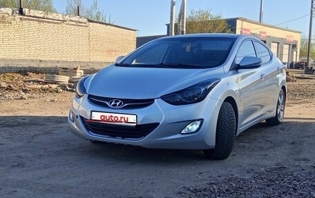 Hyundai Elantra V, 2013 год, 1 100 000 рублей, 1 фотография