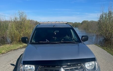 Mitsubishi L200 IV рестайлинг, 2011 год, 1 350 000 рублей, 1 фотография