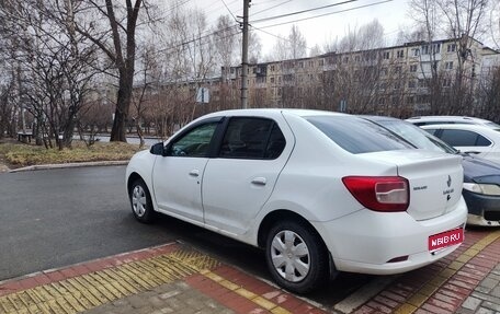 Renault Logan II, 2015 год, 600 000 рублей, 1 фотография