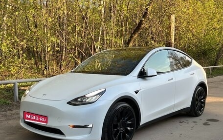 Tesla Model Y I, 2021 год, 4 350 000 рублей, 1 фотография