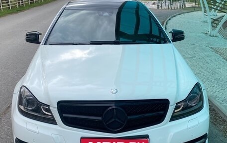 Mercedes-Benz C-Класс, 2013 год, 1 850 000 рублей, 1 фотография
