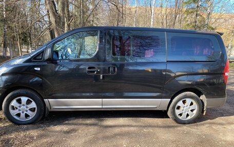 Hyundai Grand Starex Grand Starex I рестайлинг 2, 2017 год, 3 100 000 рублей, 4 фотография