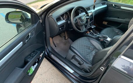 Skoda Superb III рестайлинг, 2010 год, 800 000 рублей, 6 фотография