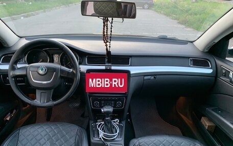 Skoda Superb III рестайлинг, 2010 год, 800 000 рублей, 8 фотография