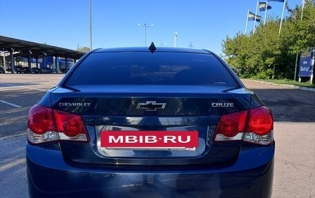 Chevrolet Cruze II, 2010 год, 705 000 рублей, 4 фотография