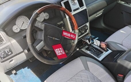 Chrysler 300C II, 2004 год, 930 000 рублей, 6 фотография