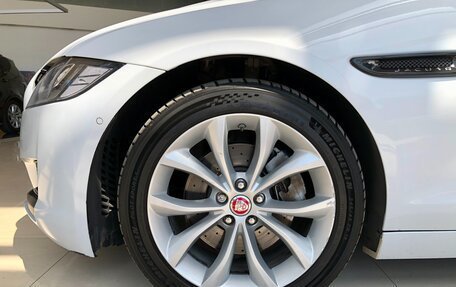 Jaguar XF II, 2017 год, 3 200 000 рублей, 8 фотография
