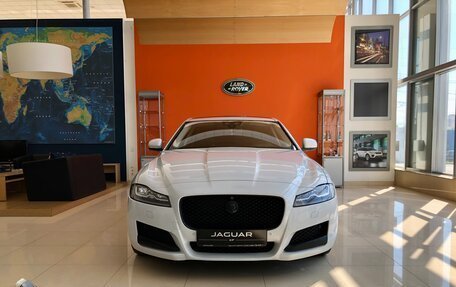 Jaguar XF II, 2017 год, 3 200 000 рублей, 7 фотография