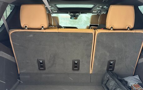 Cadillac Escalade V, 2022 год, 15 000 000 рублей, 8 фотография