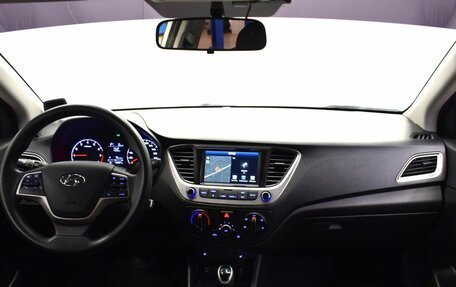 Hyundai Solaris II рестайлинг, 2019 год, 1 270 000 рублей, 5 фотография