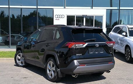 Toyota RAV4, 2019 год, 2 990 000 рублей, 7 фотография
