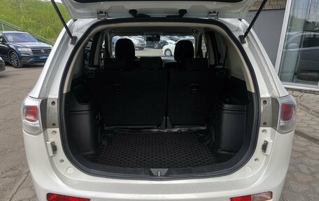 Mitsubishi Outlander III рестайлинг 3, 2013 год, 1 549 000 рублей, 9 фотография