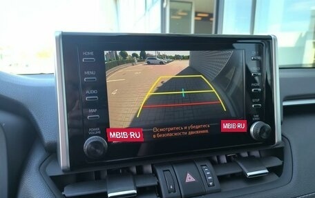 Toyota RAV4, 2019 год, 2 990 000 рублей, 19 фотография