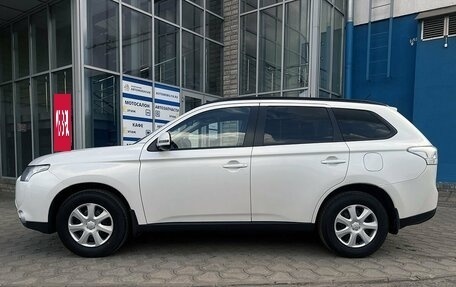 Mitsubishi Outlander III рестайлинг 3, 2013 год, 1 549 000 рублей, 2 фотография