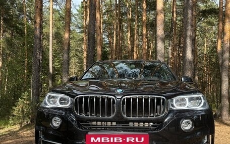 BMW X5, 2017 год, 3 990 000 рублей, 2 фотография