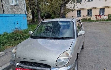 Daihatsu Storia, 1999 год, 155 000 рублей, 2 фотография